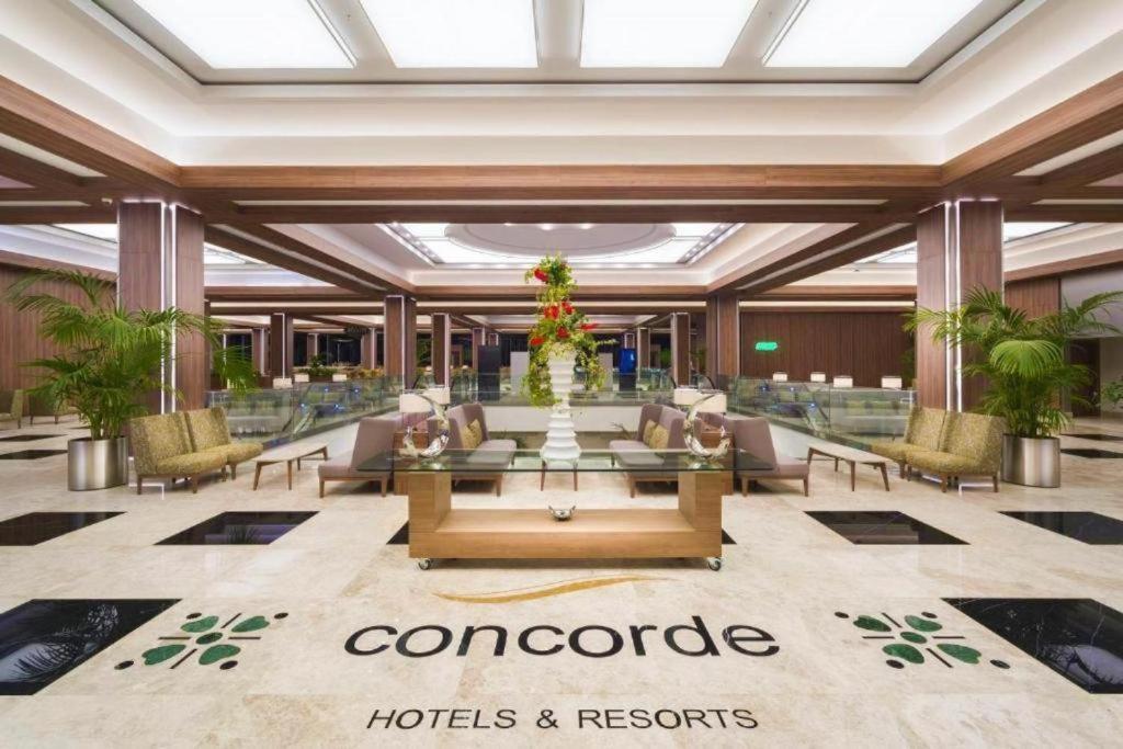 Concorde Luxury Resort & Casino & Convention & Spa 法马古斯塔 外观 照片