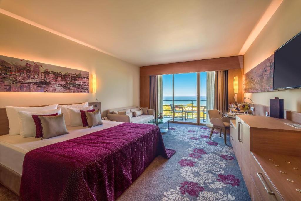 Concorde Luxury Resort & Casino & Convention & Spa 法马古斯塔 外观 照片